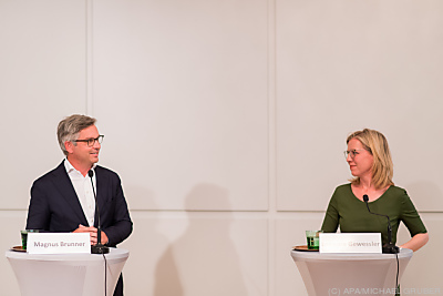 Umweltministerin Leonore Gewessler und Staatssekretär Magnus Brunner - Wien, APA/MICHAEL GRUBER