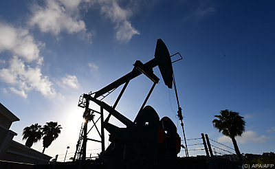 Die Ölvorräte der USA schwinden
 - Signal Hill, APA/AFP