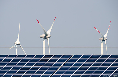 Die Rohstoffe für Windräder und Solaranlagen könnten teurer werden
 - Wesselburen, APA (dpa)
