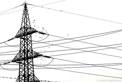 Stromnetze sind Teil der kritischen Infrastruktur
 - St