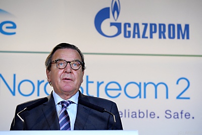 Deutscher Altkanzler hatte erst unlängst Rosneft-Posten niedergelegt
 - Paris, APA/AFP