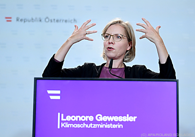 Klimaschutzministerin Leonore Gewessler - Wien, APA/ROLAND SCHLAGER