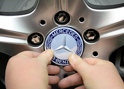 Mercedes verabschiedet sich noch nicht vom Verbrenner
 - Stuttgart, APA/dpa