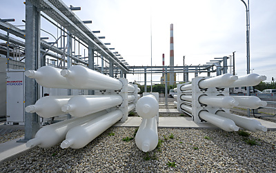 Wasserstoffspeicher einer Erzeugungsanlage für grünen Wasserstoff der Wien Energie
 - Wien, APA