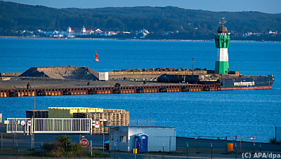 Der Hafen Mukran - der zukünftige LNG-Standort - Sassnitz-Mukran, APA/dpa