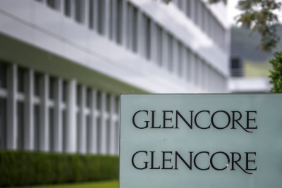 Schweizer Rohstoffkonzern Glencore hat offenbar einen Deal erreicht
 - Baar, APA/AFP