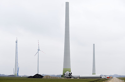 Ein Windpark in Niederösterreich wird errichtet
 - Untersiebenbrunn, APA