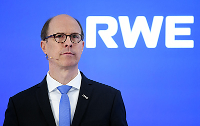 RWE-CFO Michael Mueller zweifelt ehregeizige Wasserstoff-Ziele an
 - Essen, APA/AFP