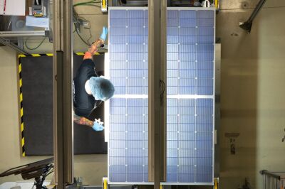 Solarmodule im Werk von Meyer Burger
 - Freiberg, APA/dpa