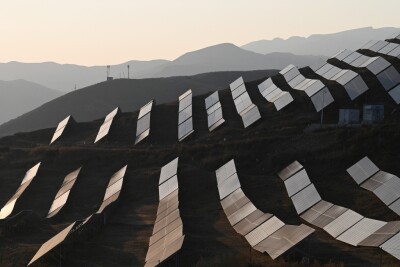 China investiert mehr als EU und USA zusammen
– Baoding, APA/AFP China investiert mehr als EU und USA zusammen
- Baoding, APA/AFP