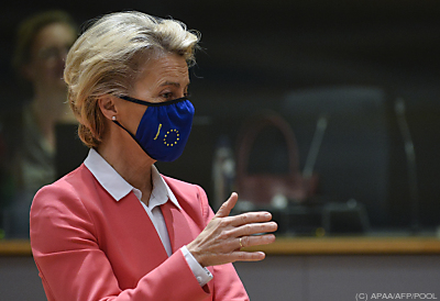 Ursula von der Leyen mit Maske
 - Brussels, APAA/AFP/POOL