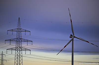 APG rüstet das Stromnetz für erneuerbare Energien wie Windkraftanlagen
 - Ebreichsdorf, APA/THEMENBILD