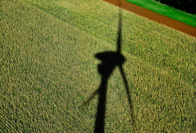 Turbiny wiatrowe produkują najwięcej prądu jesienią i zimą - Bruck a.d.