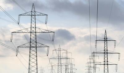 Verfünffachung der Spitzenlast in Niederösterreich könnte nötig sein
– Loosdorf, APA Verfünffachung der Spitzenlast in Niederösterreich könnte nötig sein
- Loosdorf, APA