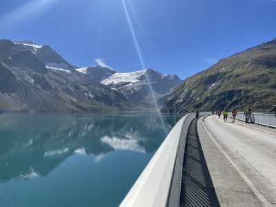 Stromspeicher reichen nicht aus
– Kaprun, APA/CLARA HOFER Stromspeicher reichen nicht aus
- Kaprun, APA/CLARA HOFER